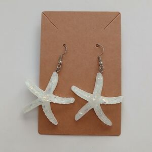 Fashion Jewelry Starfish Earrings - Iridescent White
